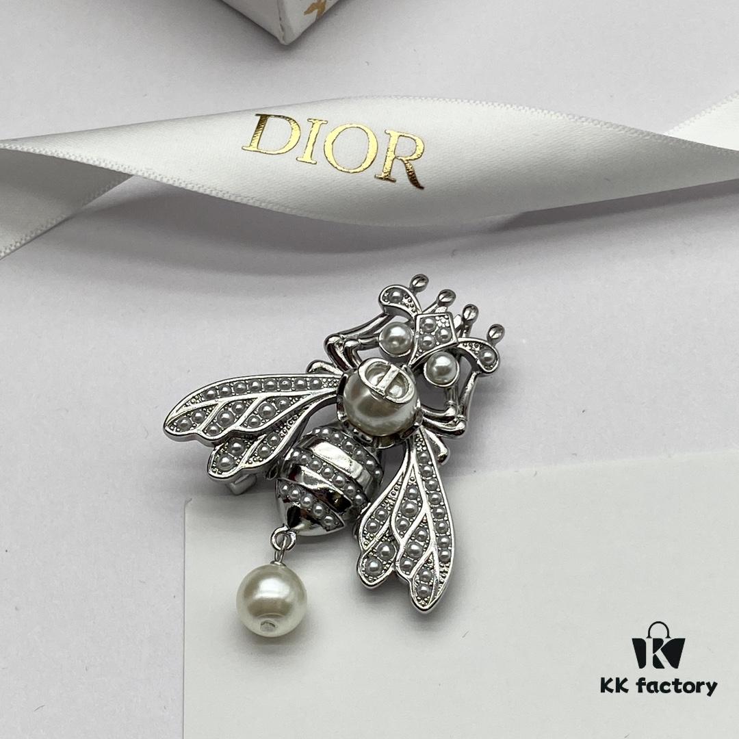 Dior New Arrival Brooch