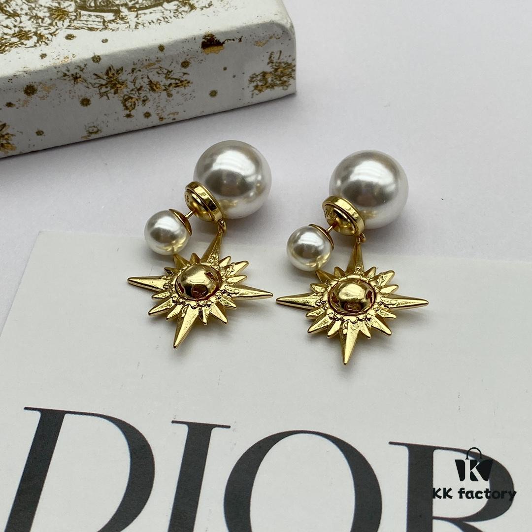 Dior New Arrival Stud Earrings