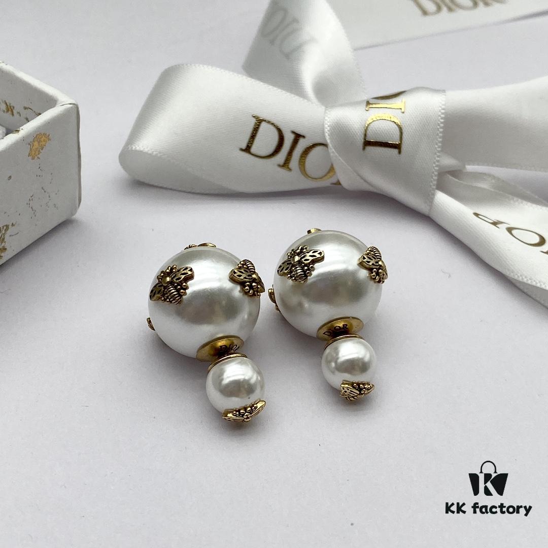 Dior Classic Pearl Stud Earrings