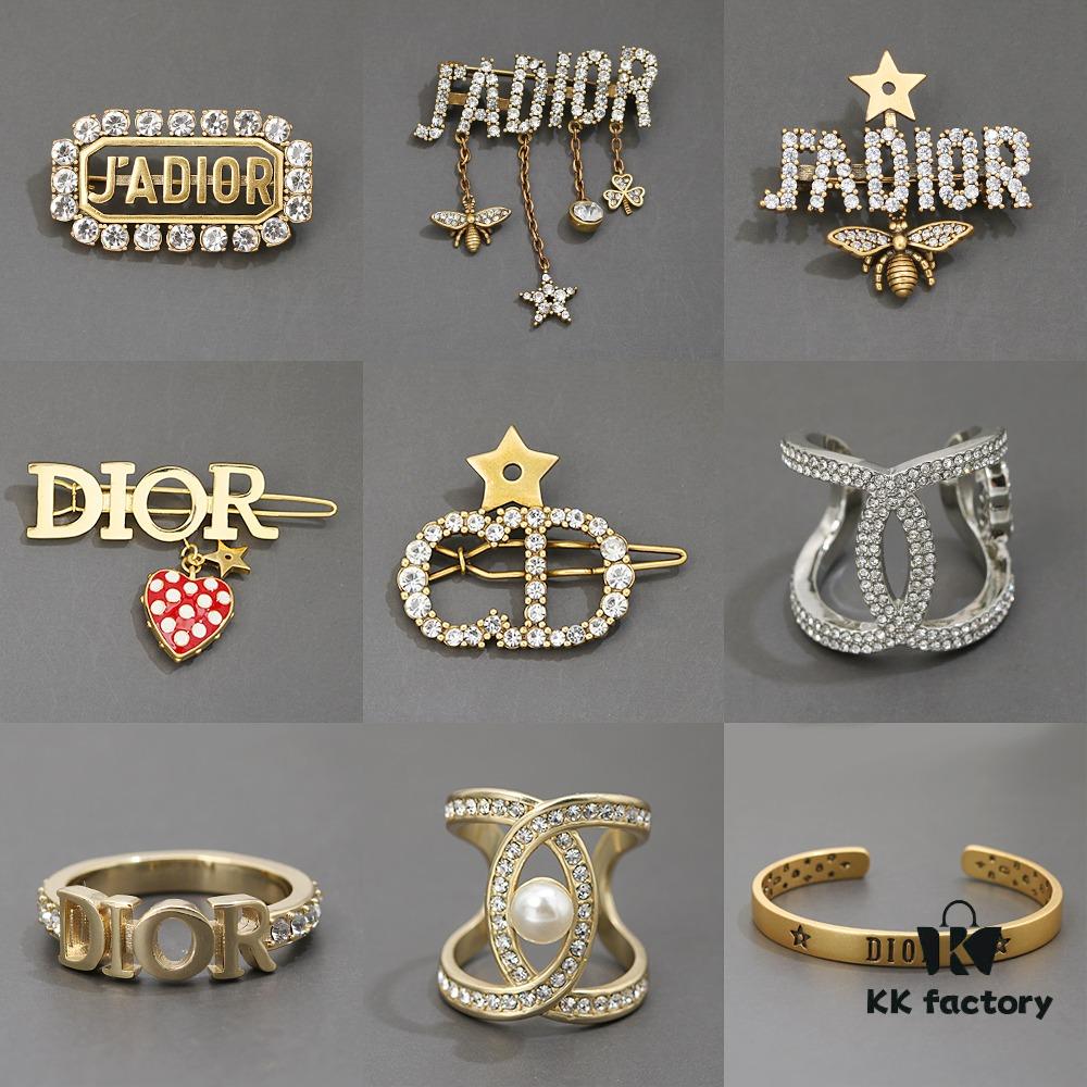 High-Quality, High-Version Exclusive Real Photos Collection