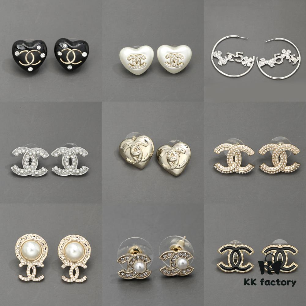 High-Quality Exclusive Real Photos Collection, High Version, Only Available Online