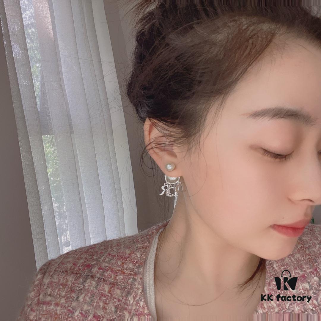 Dior Silver Letter Pearl Earrings