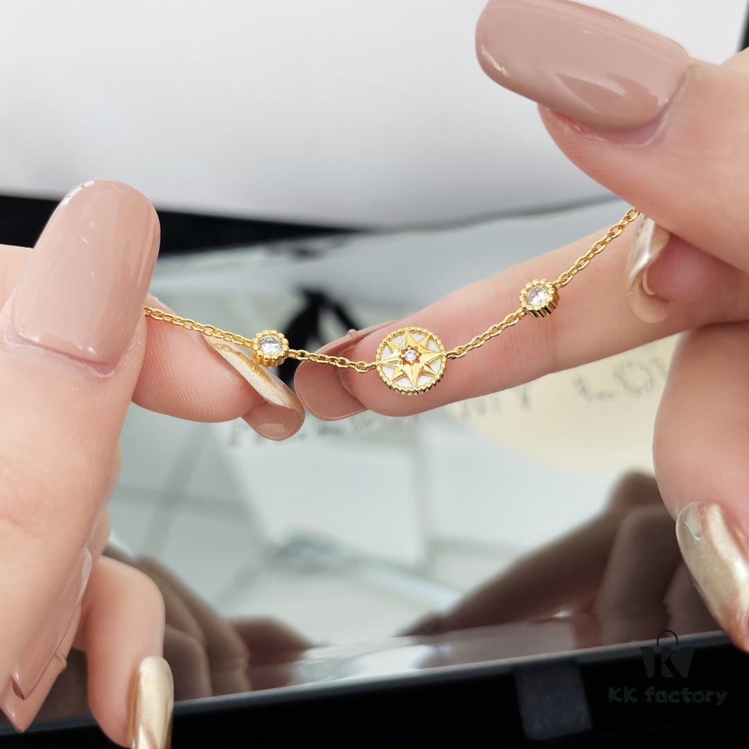 New Compass Bracelet with Dual Diamonds and Reversible Design – Lucky Octagram Style in Ruby Rose Gold and Yellow Gold White Mother-of-Pearl