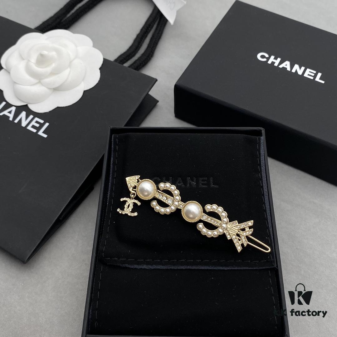 Chanel New Style Pearl Rhinestone Hair Clip, Super Beautiful 😍 Must-Have for Little Fairies