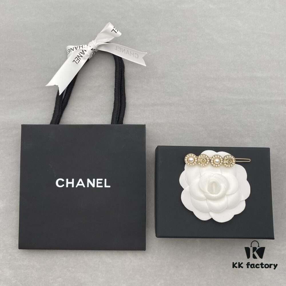 Chanel New Arrival CoCo Pearl Hair Clip
