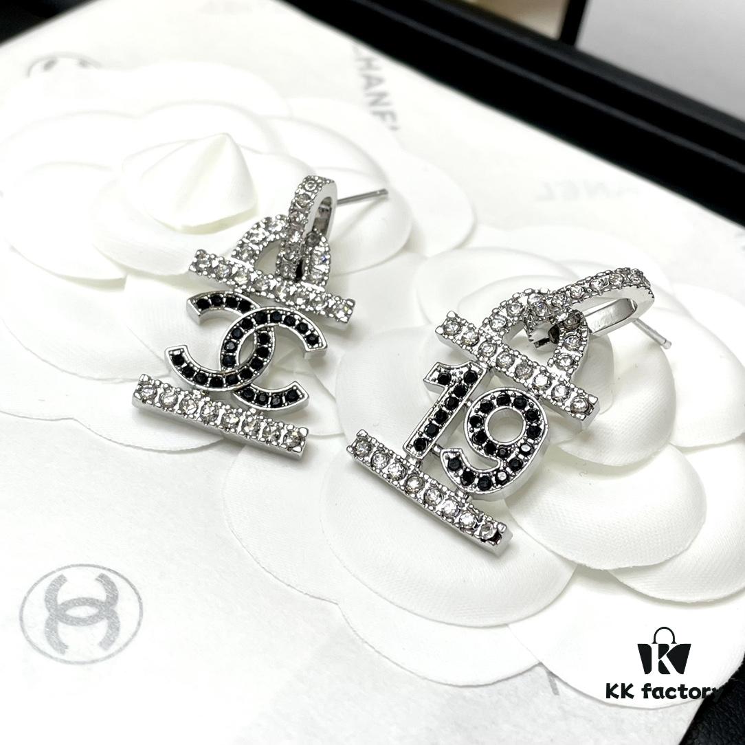 Xiaoxiang New Arrival 19 High-End Atelier Series Earrings