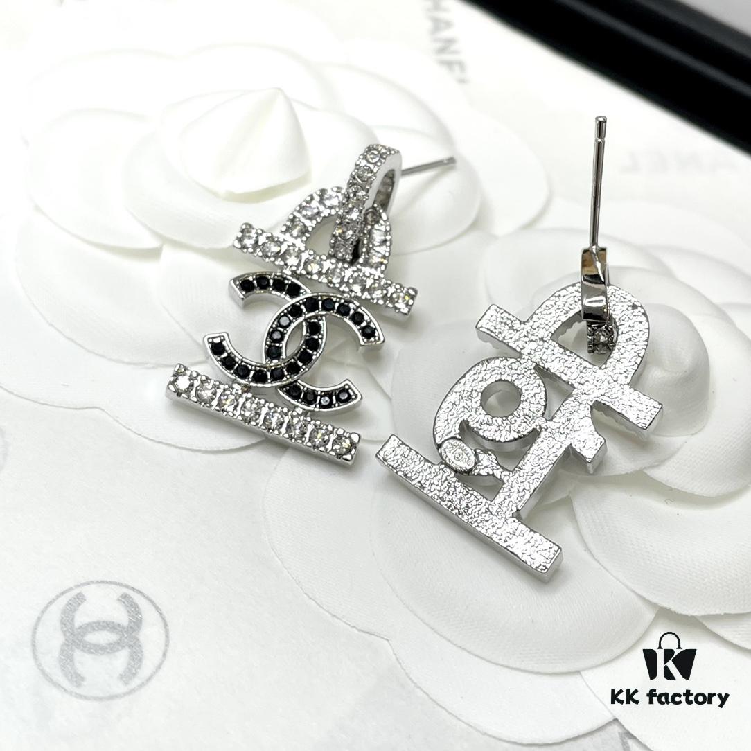 Xiaoxiang New Arrival 19 High-End Atelier Series Earrings