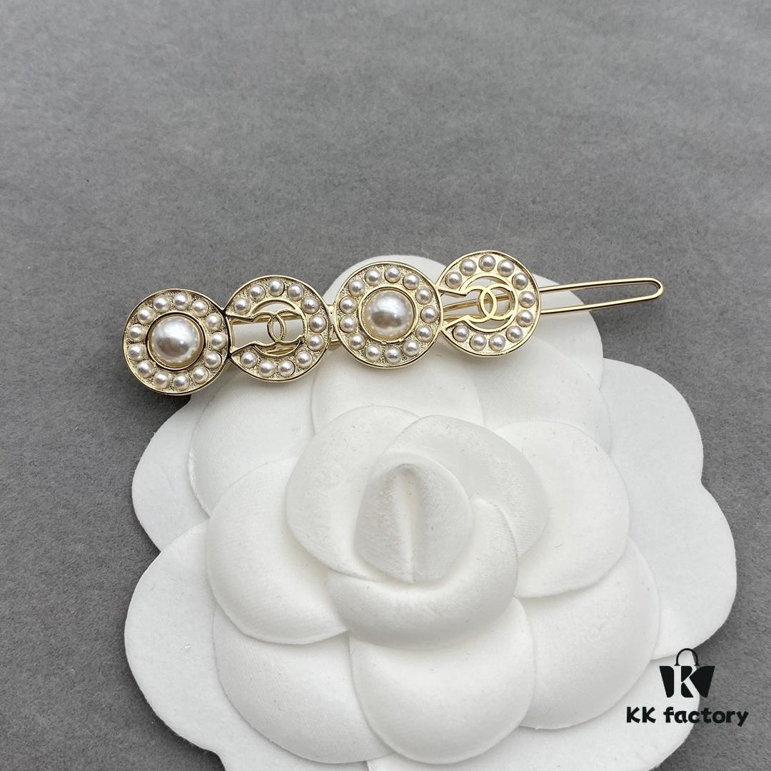 Chanel New Arrival CoCo Pearl Hair Clip