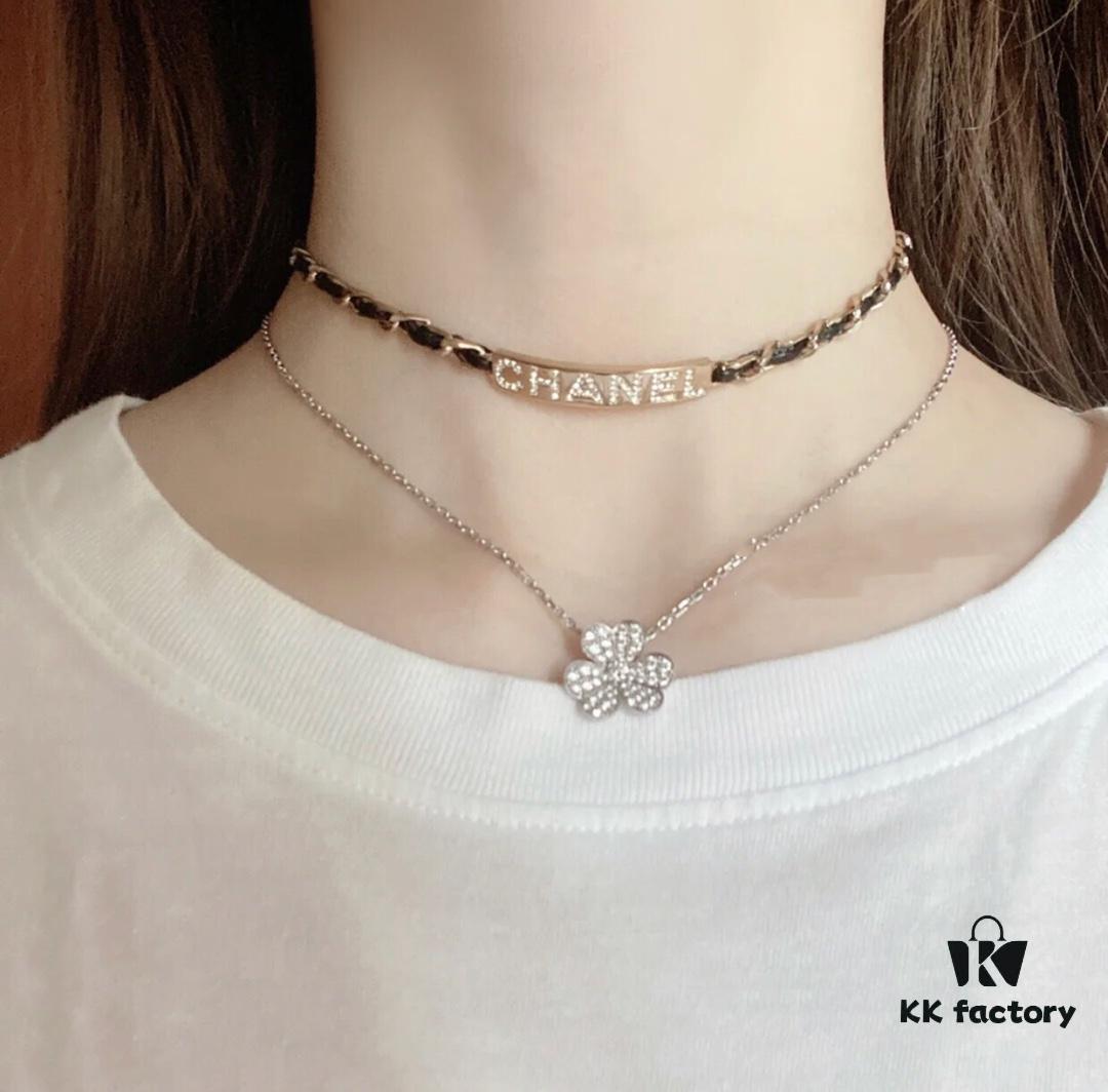 Xiaoxiang New Arrival Leather-Weave Necklace, Handwoven Black Leather with Classic Letter Pendant, Heavy Brass Craft Design