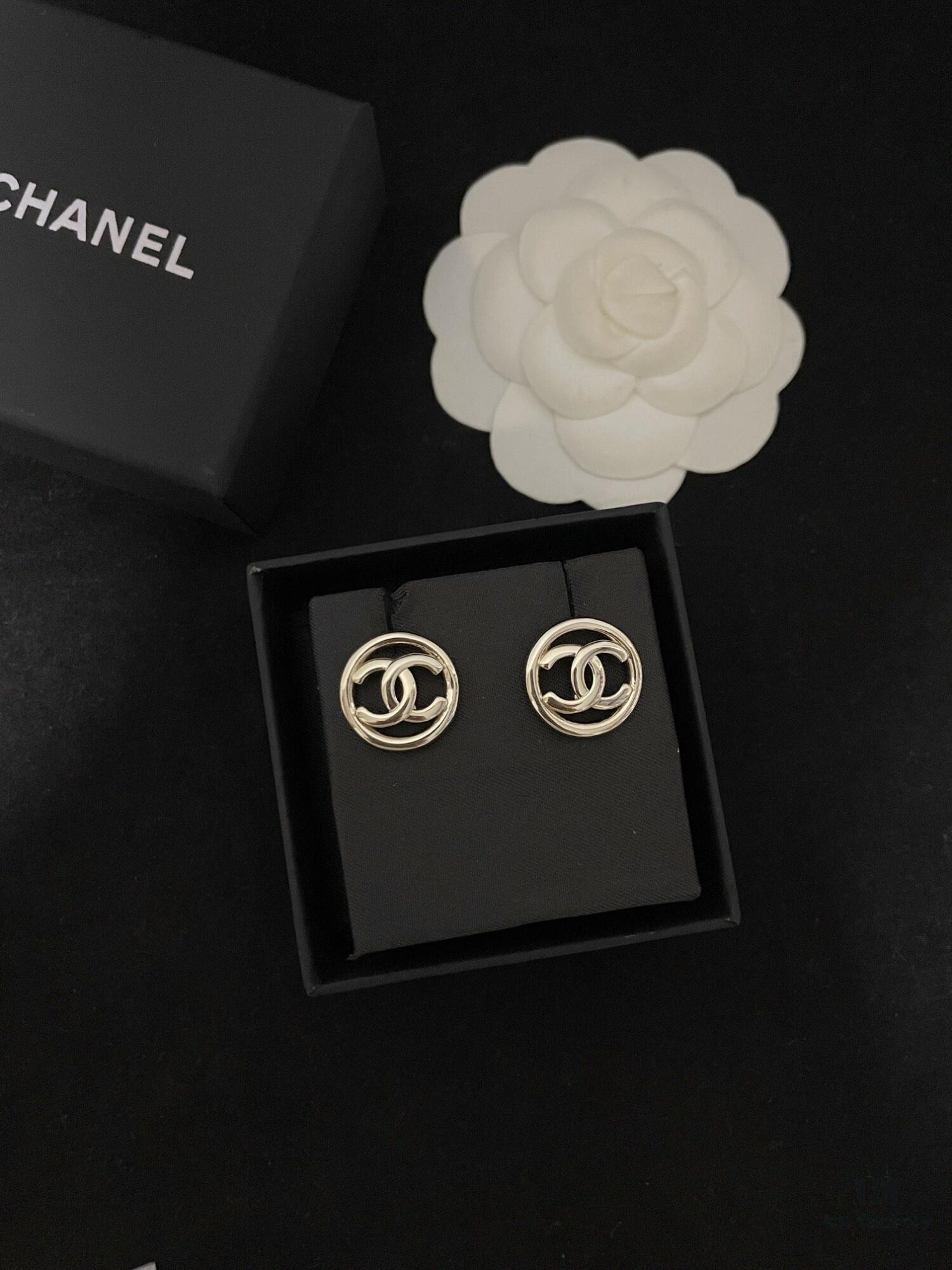 Chanel New Arrival CC Openwork Smooth Round Stud Earrings