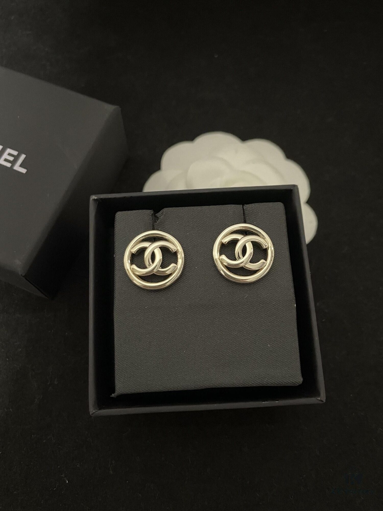 Chanel New Arrival CC Openwork Smooth Round Stud Earrings