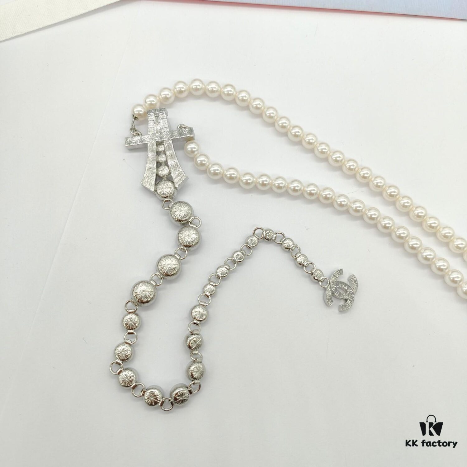 Xiaoxiang New Style Pearl Tassel Rhinestone Silver Crystal Long Pendant CC Necklace Sweater Chain Long Chain
