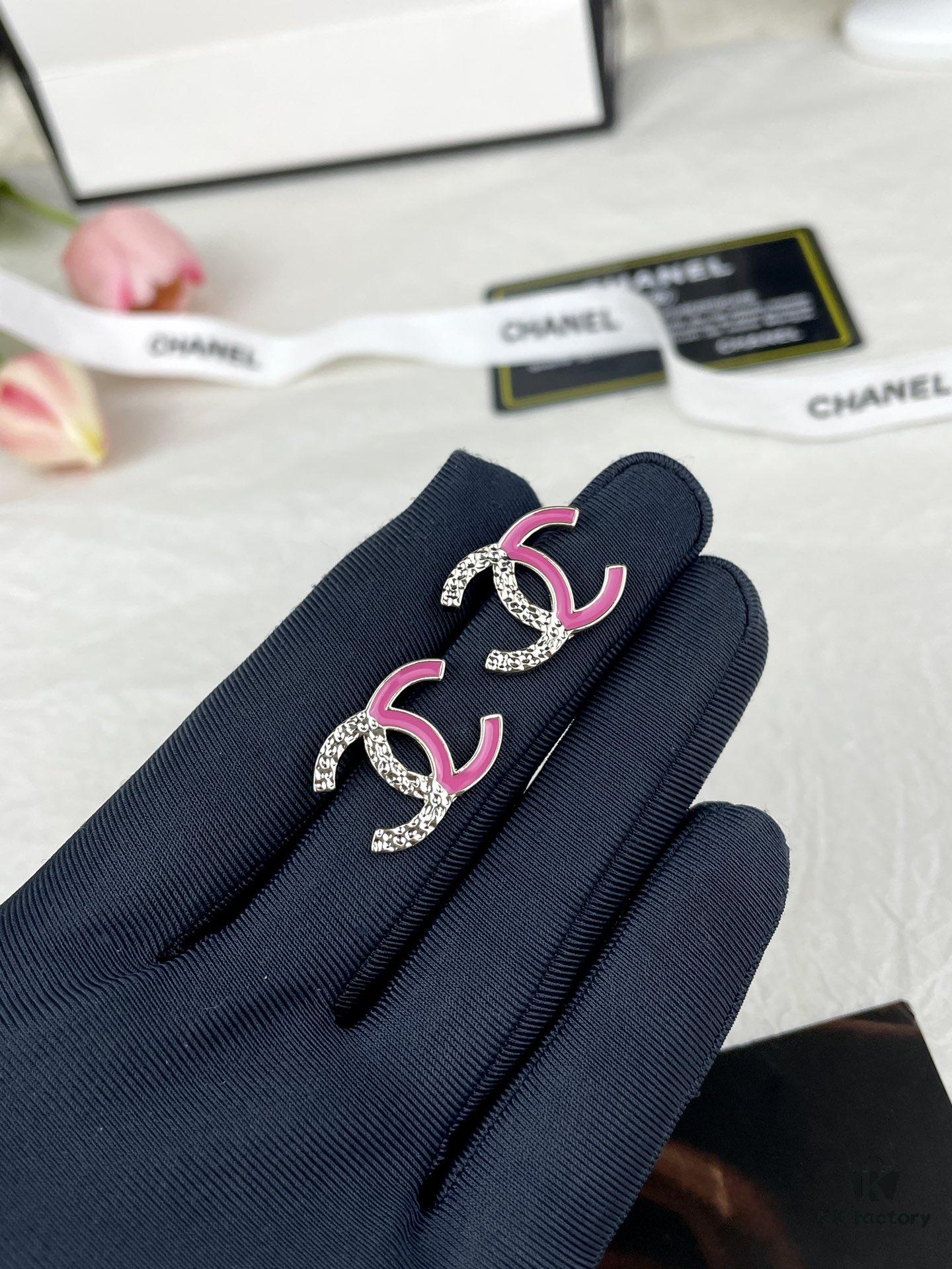 CHANE New 24C Pink Enamel Half-Gold Half-Pink Letter C Stud Earrings