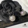 New Xiaoxiang Double C Black Pearl Earrings, Brand Fashion and Versatile