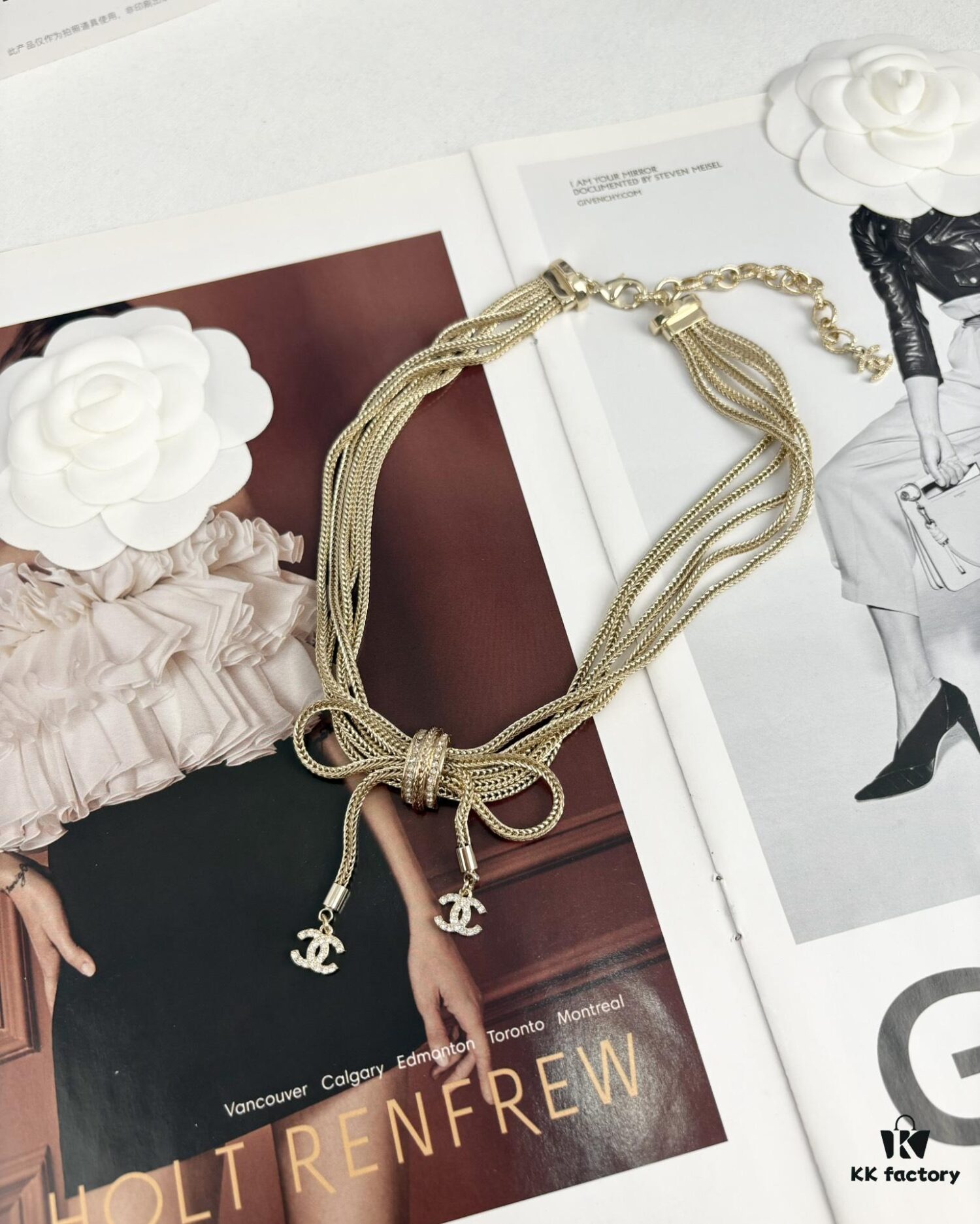 Xiaoxiang New Arrival Heavy-Duty Five-Layer Chain Bow Pendant Necklace