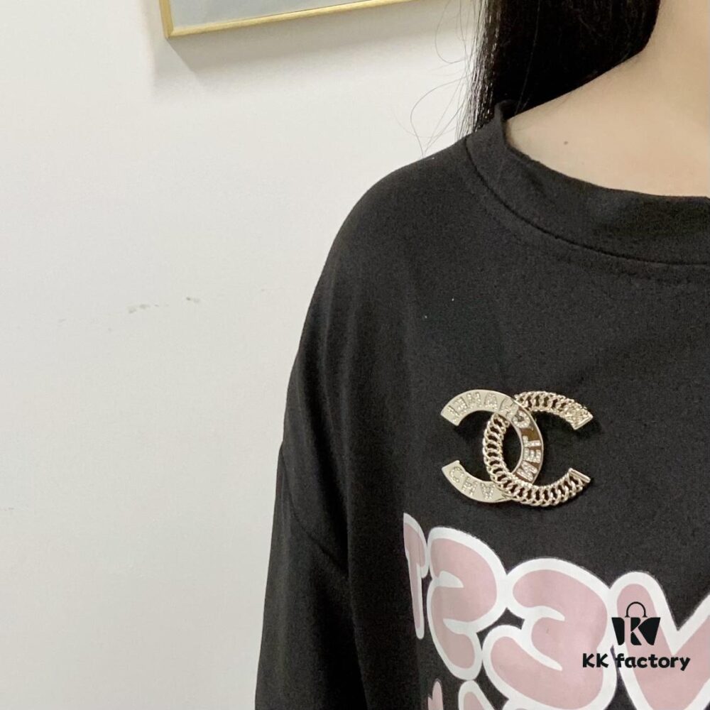 Xiao Xiang New Style Tweed Letter Rhinestone Double C Brooch