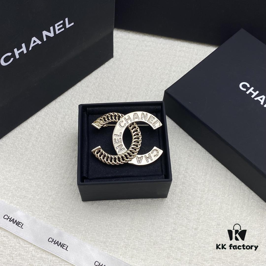 Xiao Xiang New Style Tweed Letter Rhinestone Double C Brooch