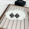 Xiaoxiang New Arrival Antique Silver and Antique Gold Black Fine Sparkle Four-Leaf Clover Stud Earrings