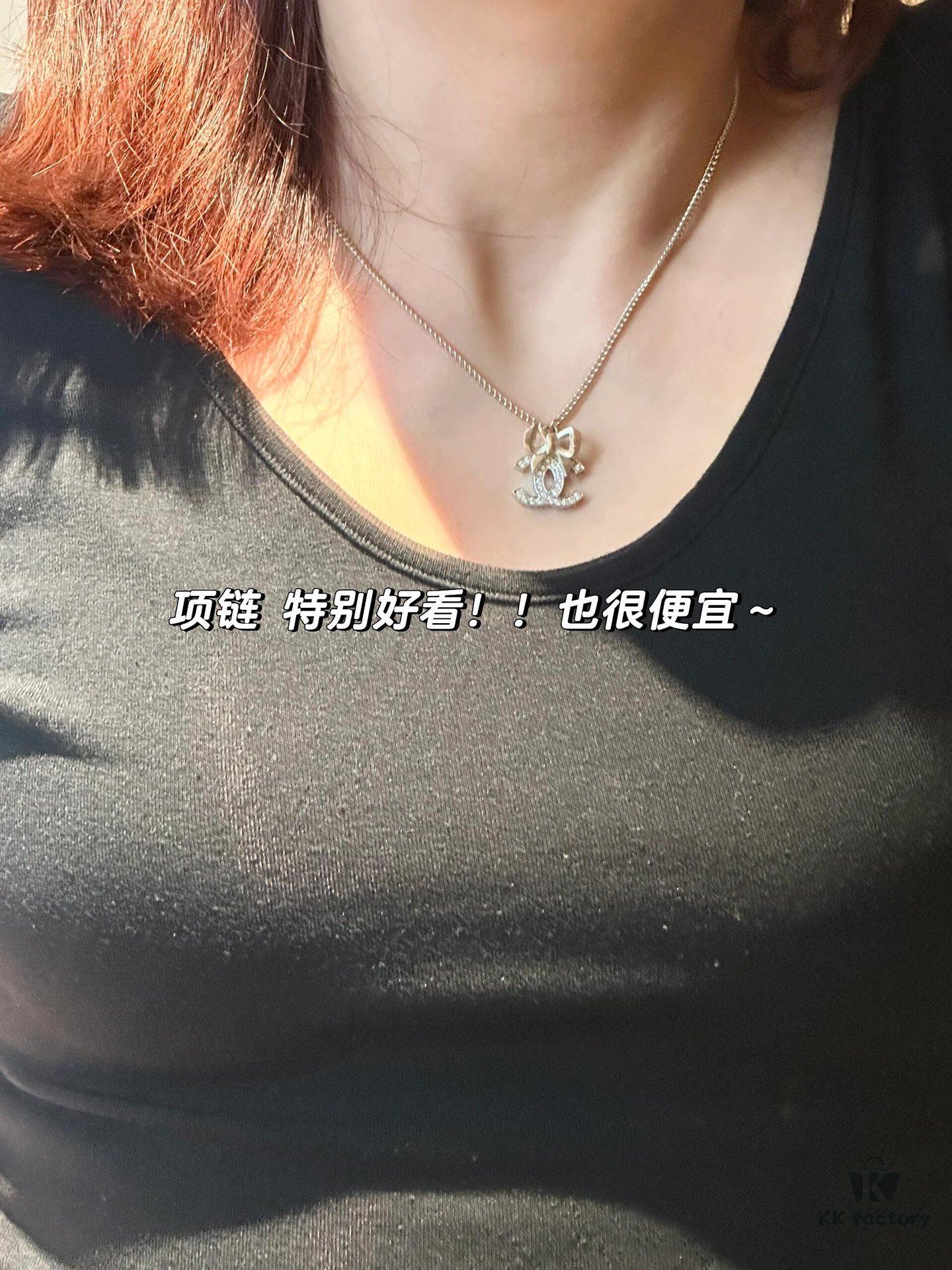 Xiaoxiang New Arrival Light Gold Bow Silver Two-Tone Full Diamond Necklace