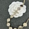 Xiaoxiang New Arrival White Oil-Drop Double C Round Mirror Clover Pendant Necklace with Smooth Chain
