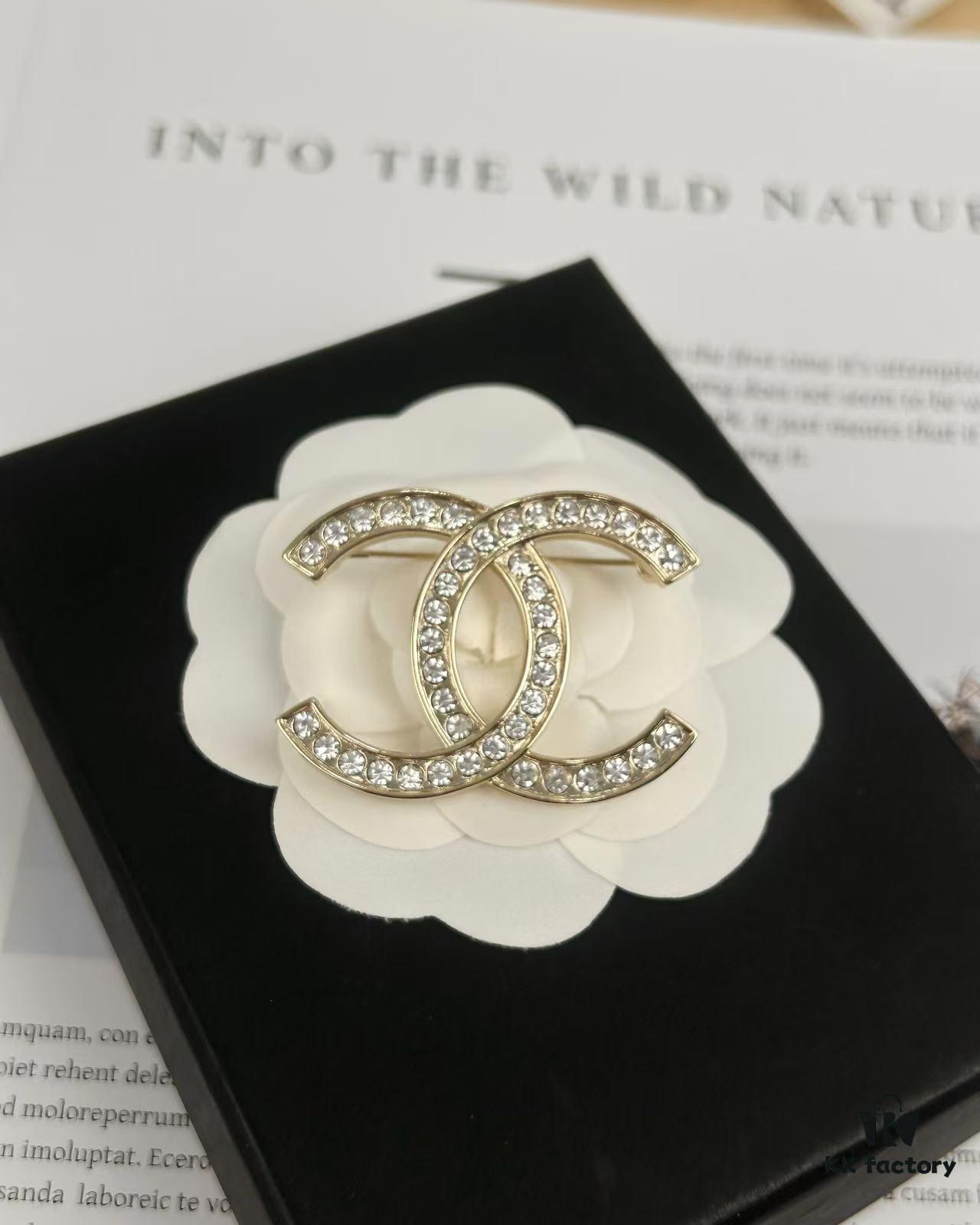 Xiao Xiang New Arrival Classic Rhinestone Elegant Brooch