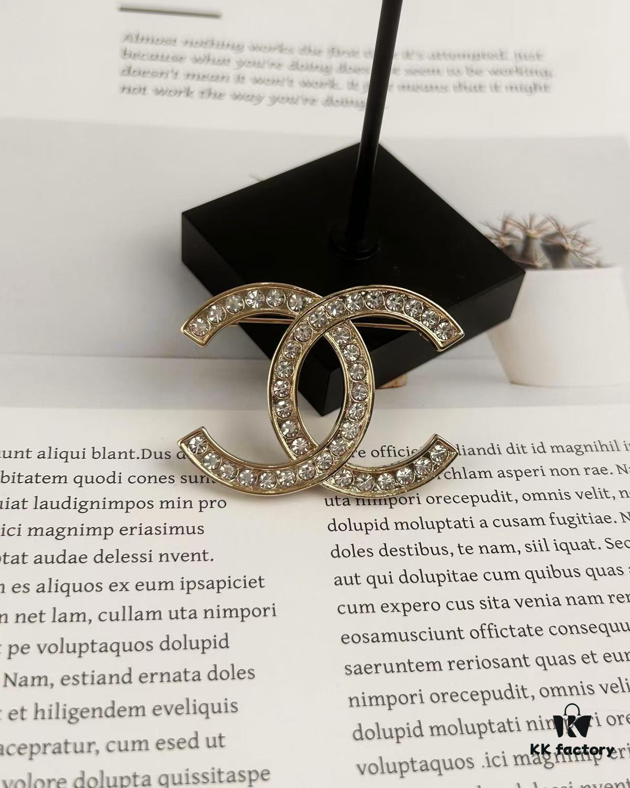 Xiao Xiang New Arrival Classic Rhinestone Elegant Brooch