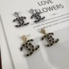 Xiaoxiang New Arrival Gold and Silver Two-Tone Luxury Double C Leather-Embedded Earrings