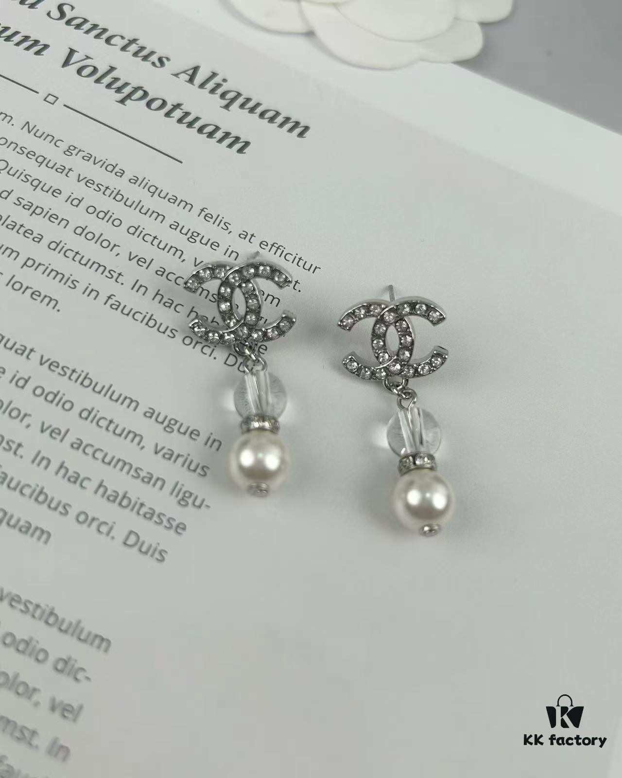 Xiao Xiang New Arrival Silver Double C Full Diamond Transparent Pearl Pendant Earrings