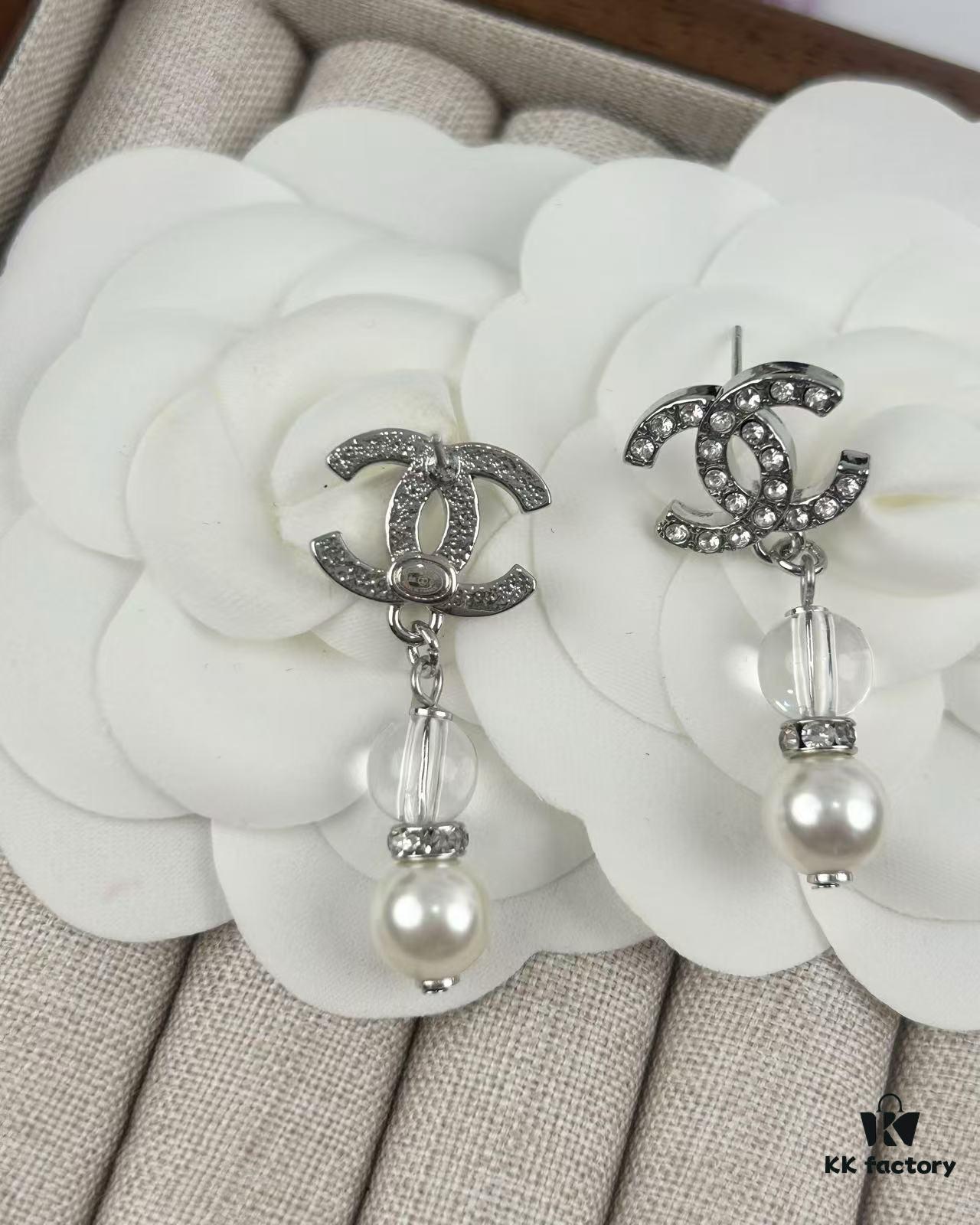 Xiao Xiang New Arrival Silver Double C Full Diamond Transparent Pearl Pendant Earrings