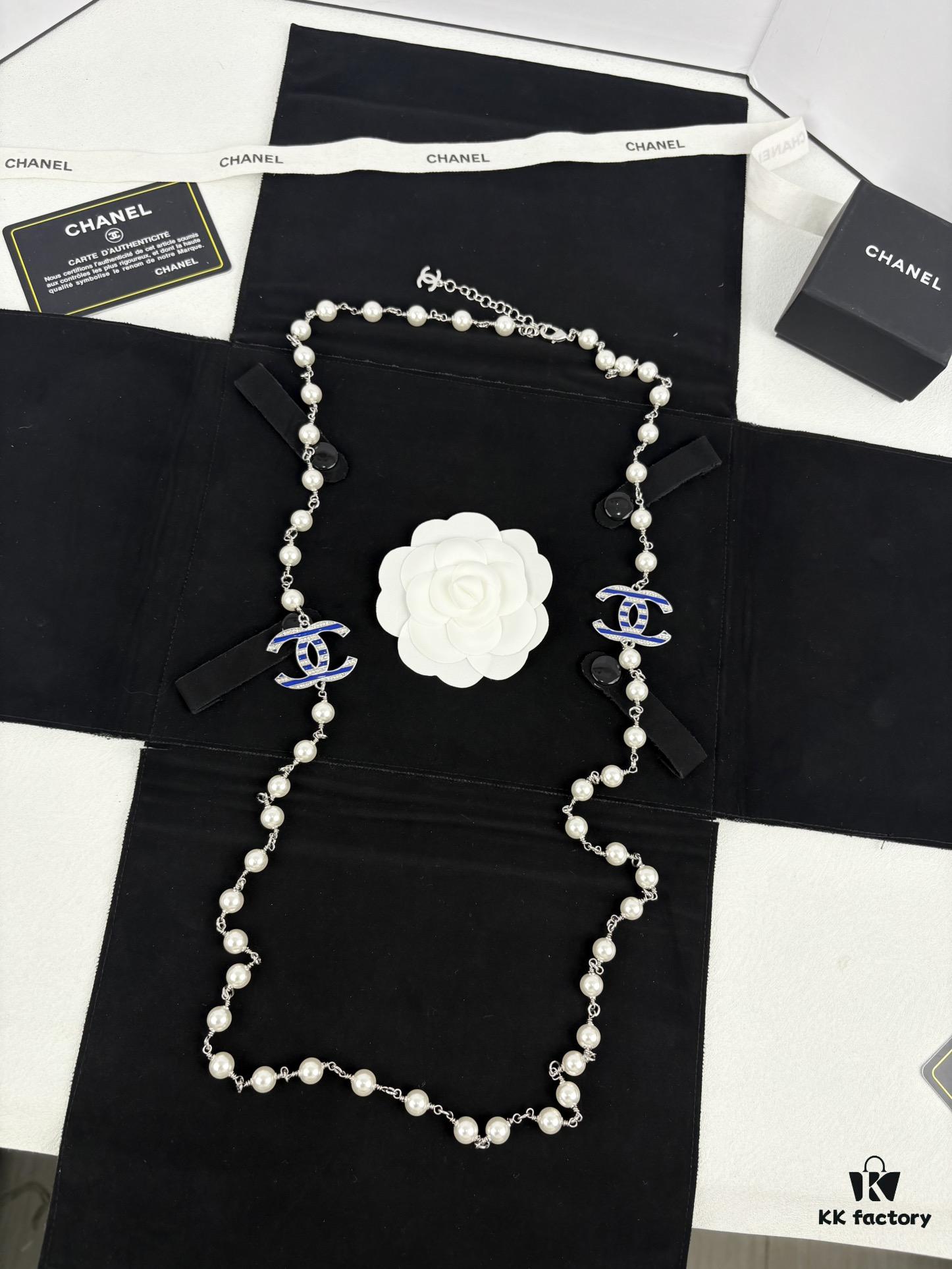 Chanel New Arrival Blue Enamel C Diamond Letter Pearl Fashion Necklace Sweater Chain