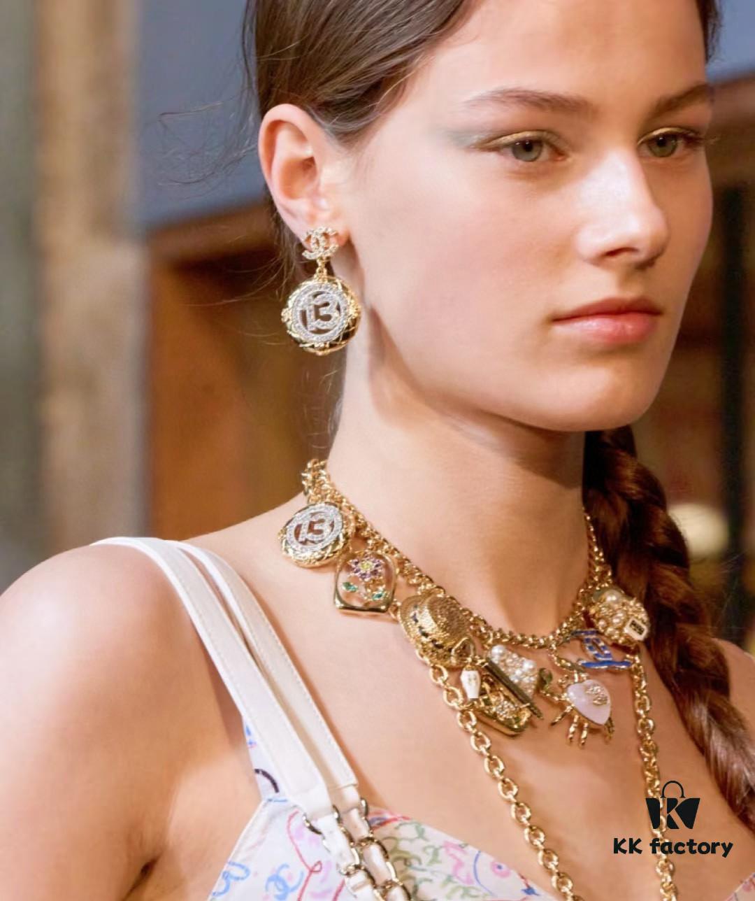 Xiaoxiang New Arrival Golden Diamond-Quilted Round Silver Number 13 Full Diamond Hollow Pendant Large Earrings