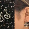 Xiaoxiang New Arrival Textured Hoop Earrings with Hook Design, Elegant and Stylish