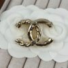 Xiaoxiang New Arrival Golden Half-Braid Twisted Double C Classic Elegant Brooch