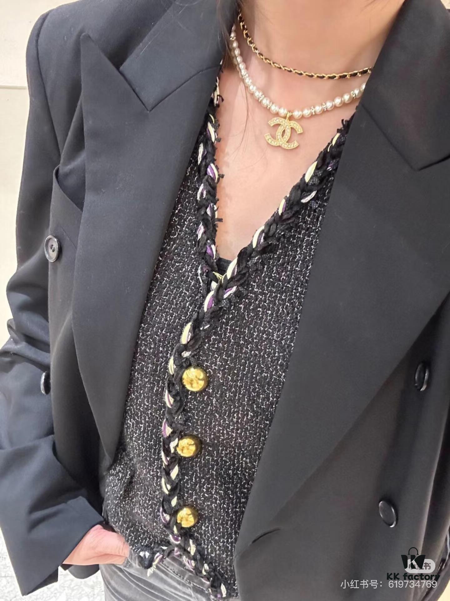 Xiaoxiang New Double-Layer Pearl and Cubic Zirconia Necklace with Leather String