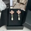 Xiaoxiang New Arrival Pink Zircon Four-Leaf Clover with Pearl Pendant Earrings