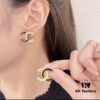 Xiaoxiang New Arrival Enamel Black and Gold Two-Tone Double C Stud Earrings Minimalist ✨✨