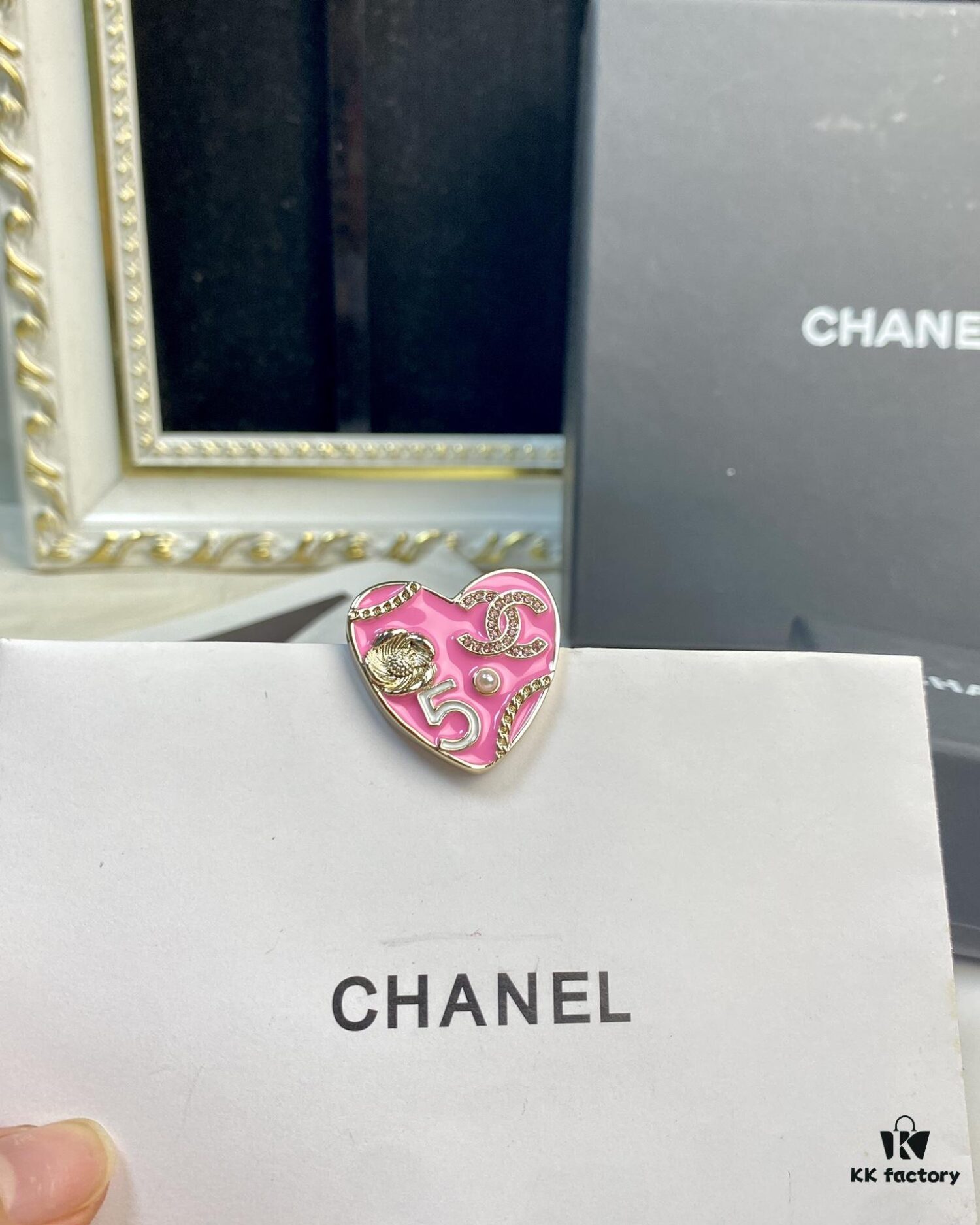 CHANE New 24S Pink Camellia Pearl Heart ❤️ Brooch