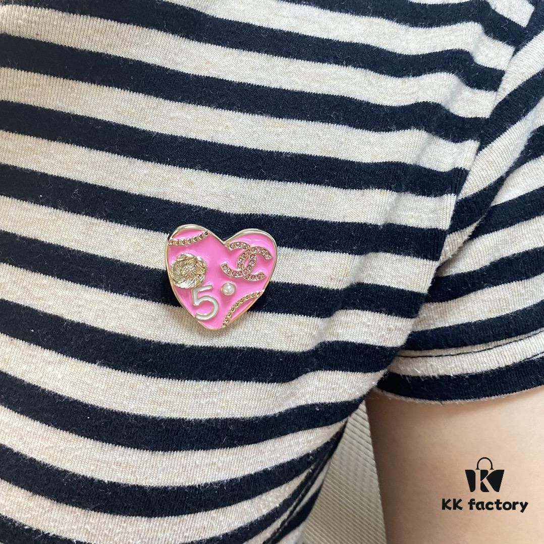 CHANE New 24S Pink Camellia Pearl Heart ❤️ Brooch