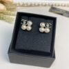 New Xiaoxiang Pearl Square Small Stud Earrings ✨🦋