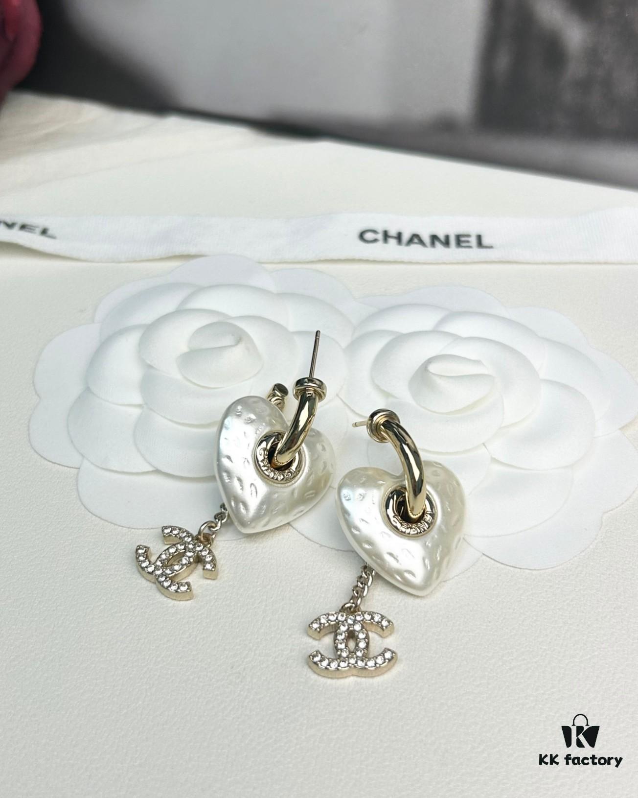 CHANE New Style Resin Heart Pierced Hook Earrings