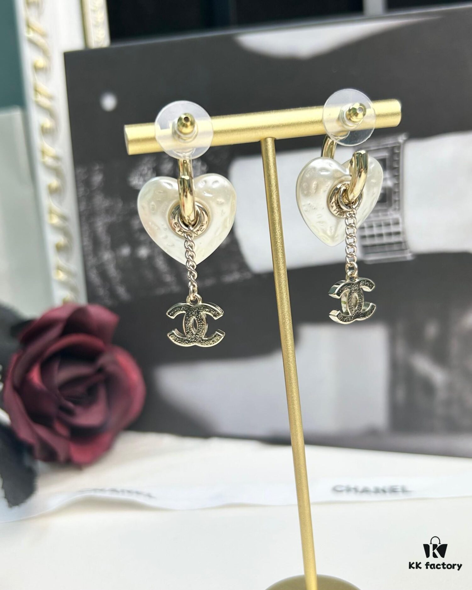 CHANE New Style Resin Heart Pierced Hook Earrings