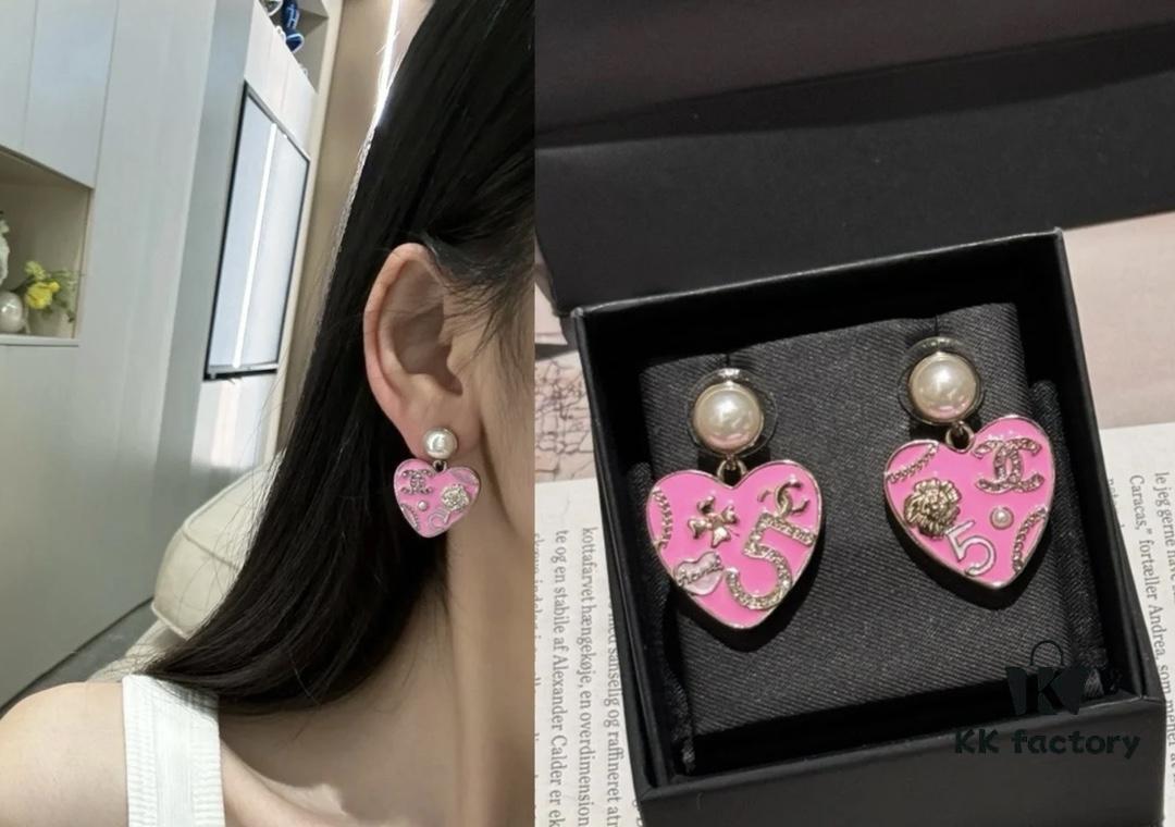 Chanel New Arrival Pink Enamel Heart Earrings Model AB