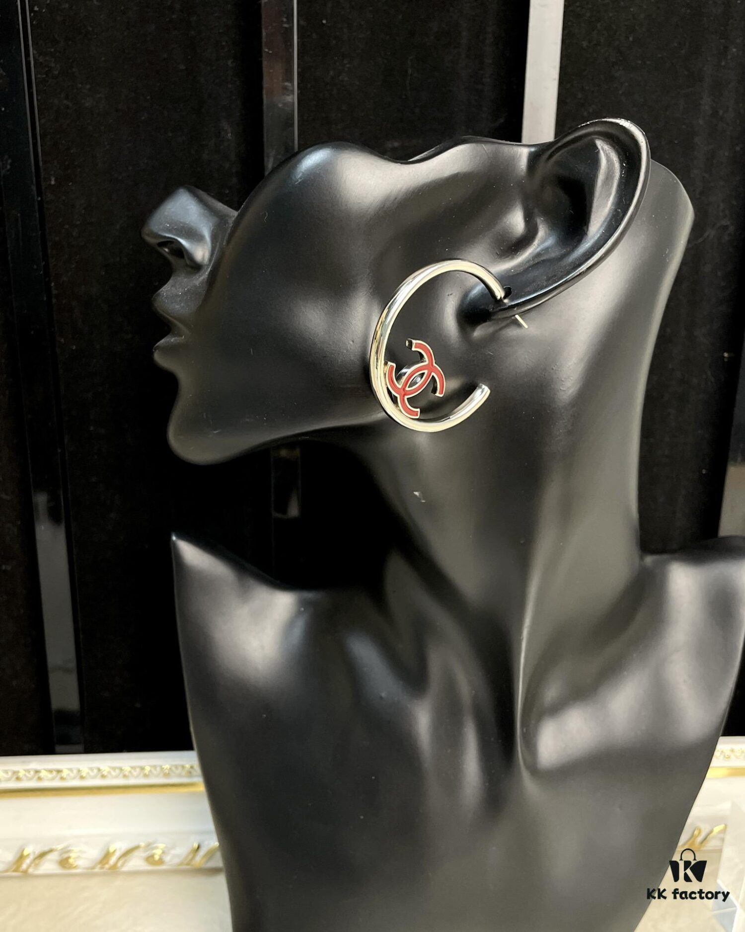 Xiaoxiang New Style Drip Oil Half Circle Double-Sided Earrings