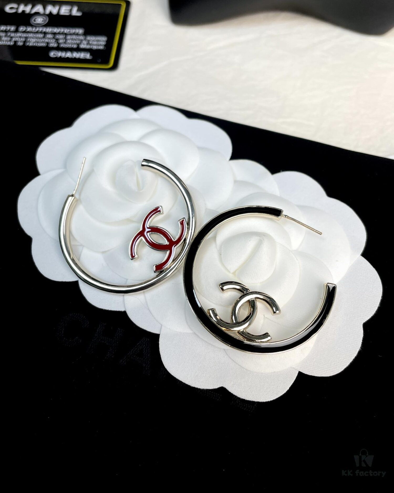 Xiaoxiang New Style Drip Oil Half Circle Double-Sided Earrings