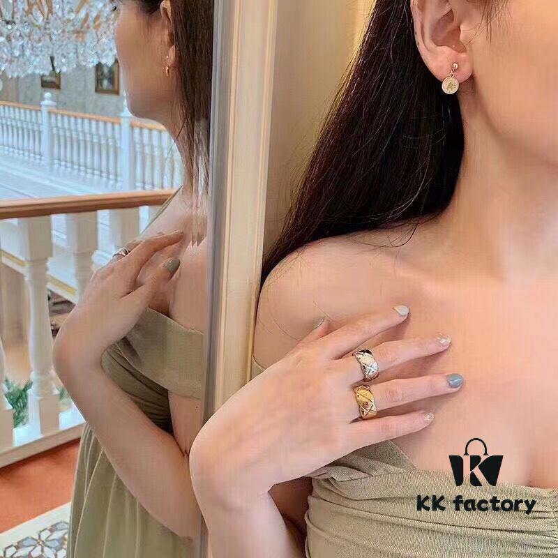 Chanel's Most Loved Star-Favorite Ring: COCO CRUSH Collection with Classic Quilted Pattern, 18K Gold-Plated Au 750 Craftsmanship, Full Range of Sizes in Rose Gold, Gold, and Silver