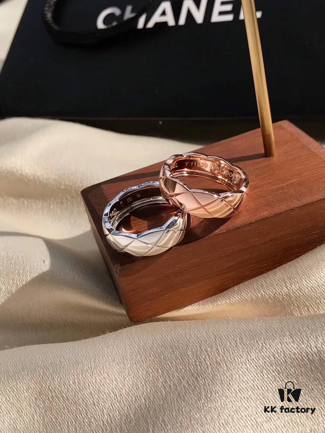 Chanel Coco Crush Series Quilted Pattern Ring, S925 Sterling Silver Heavy Craft, Available in White Gold and Rose Gold Finish