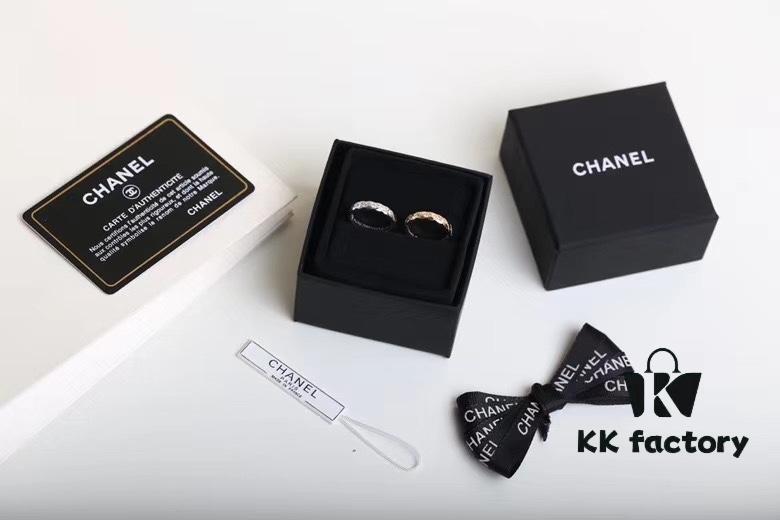 Chanel Coco Crush Quilted Diamond Ring Mini Version