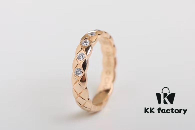 Chanel Coco Crush Quilted Diamond Ring Mini Version