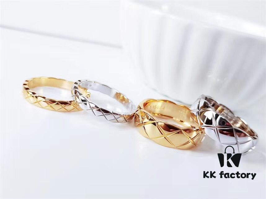 Quilted Glossy Ring ✨