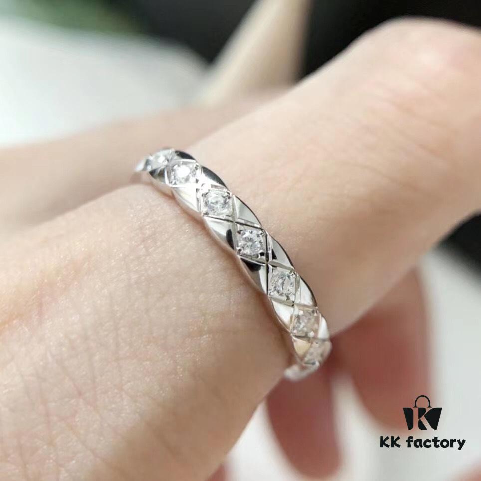 Chanel Quilted Full Diamond Ring Narrow Version, Currently the Hottest Fashion Item, Simple Style for Perfect Elegance